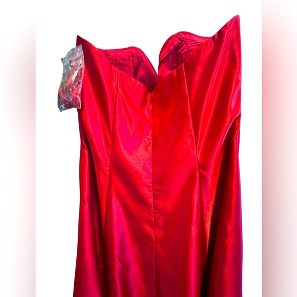 GoJane Bold Red Strapless Dress new with out tag size large - Picture 10 of 10